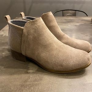 Toms Booties